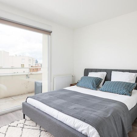 Appartement De Standing Avec Grande Terrasse Βιλερμπάν Εξωτερικό φωτογραφία