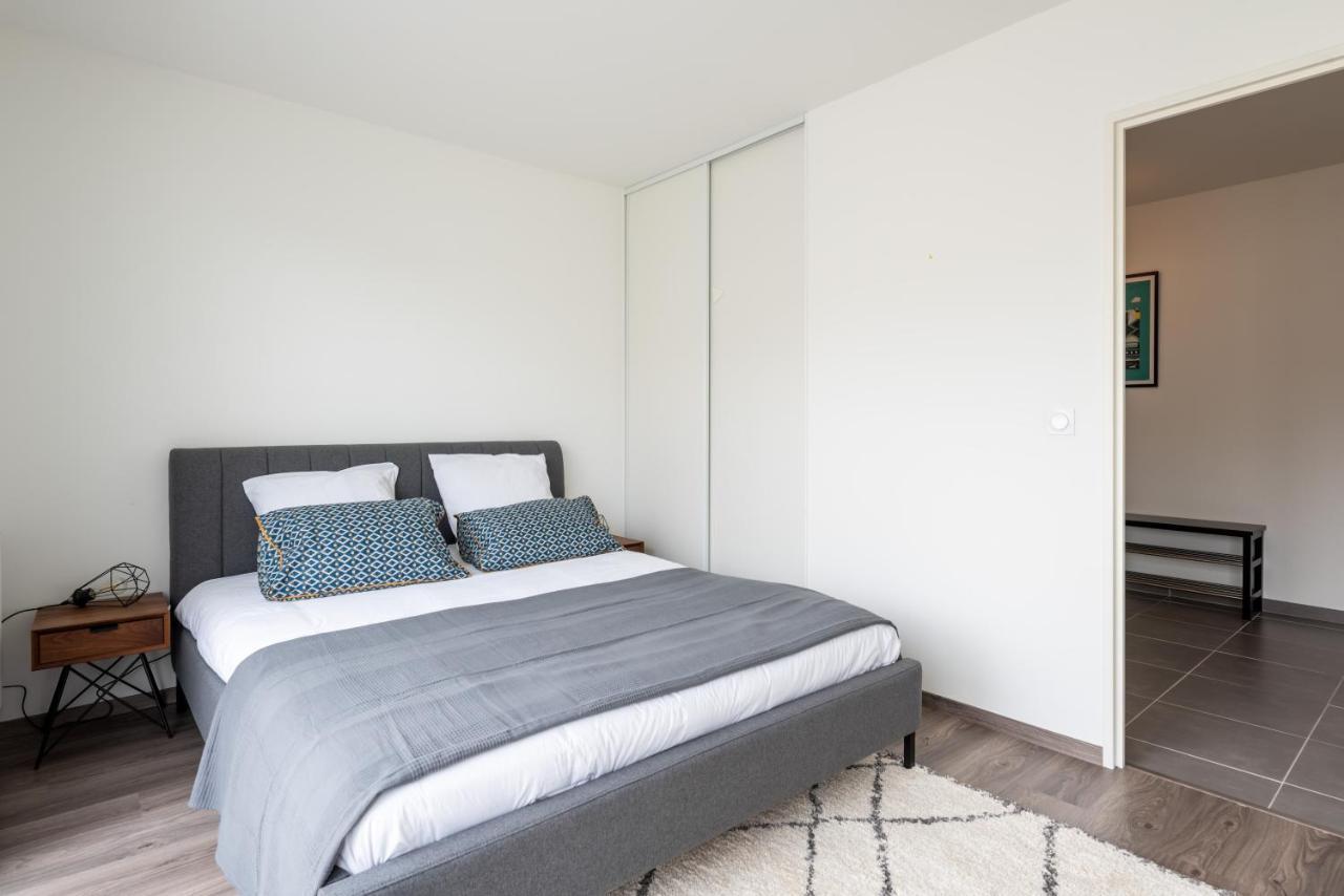 Appartement De Standing Avec Grande Terrasse Βιλερμπάν Εξωτερικό φωτογραφία