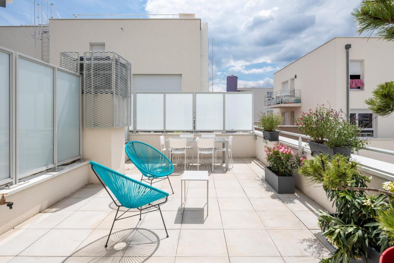 Appartement De Standing Avec Grande Terrasse Βιλερμπάν Εξωτερικό φωτογραφία