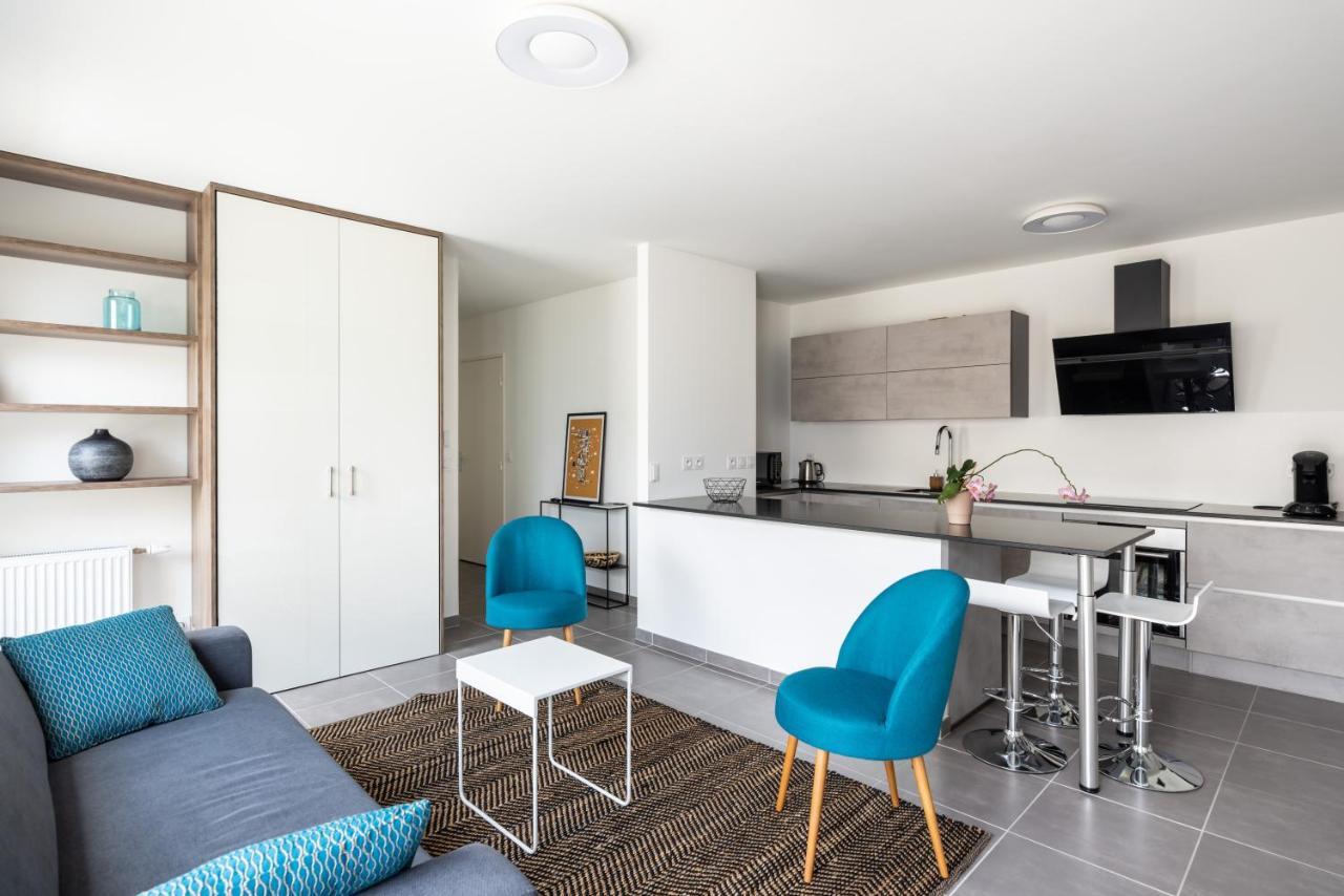 Appartement De Standing Avec Grande Terrasse Βιλερμπάν Εξωτερικό φωτογραφία