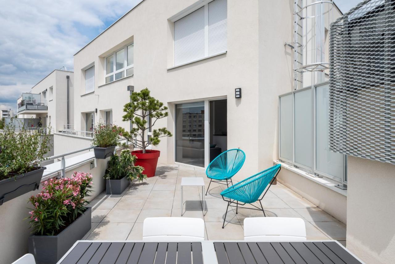 Appartement De Standing Avec Grande Terrasse Βιλερμπάν Εξωτερικό φωτογραφία